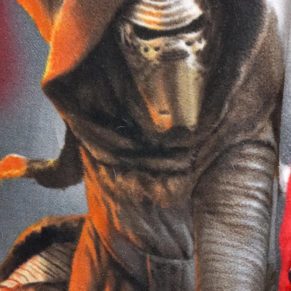 Star wars =Fleece Blanket Kylo Ren , episode VII 4 ft X 3 Ft collectors - Picture 2 of 3
